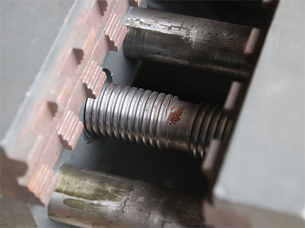 LzC(j)